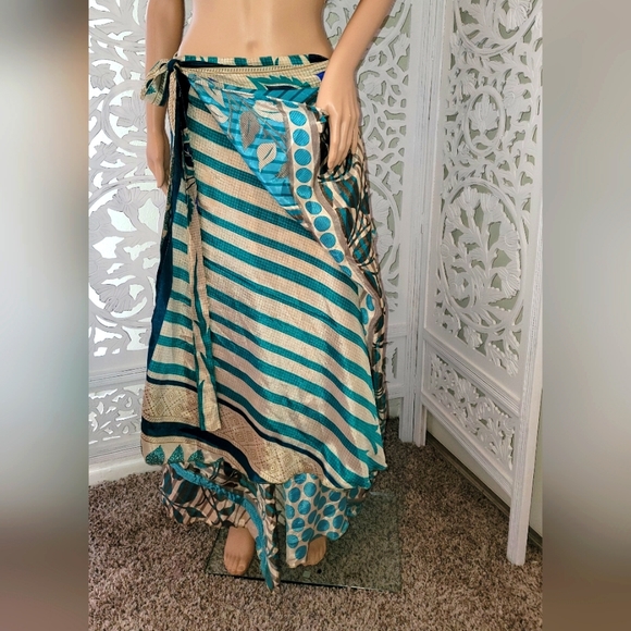 Exotic Silk Turquoise Print Boho Wrap Maxi Skirt - Picture 3 of 10